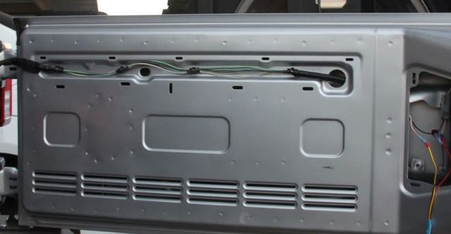 Wiring a 3rd Brake Light w/ Swingout - JKowners.com : Jeep Wrangler JK